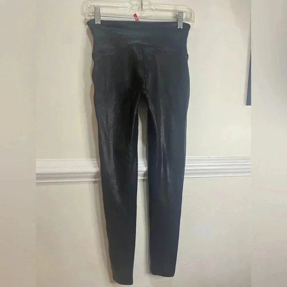 SPANX Faux leather Leggings Sz M - Picture 4 of 7